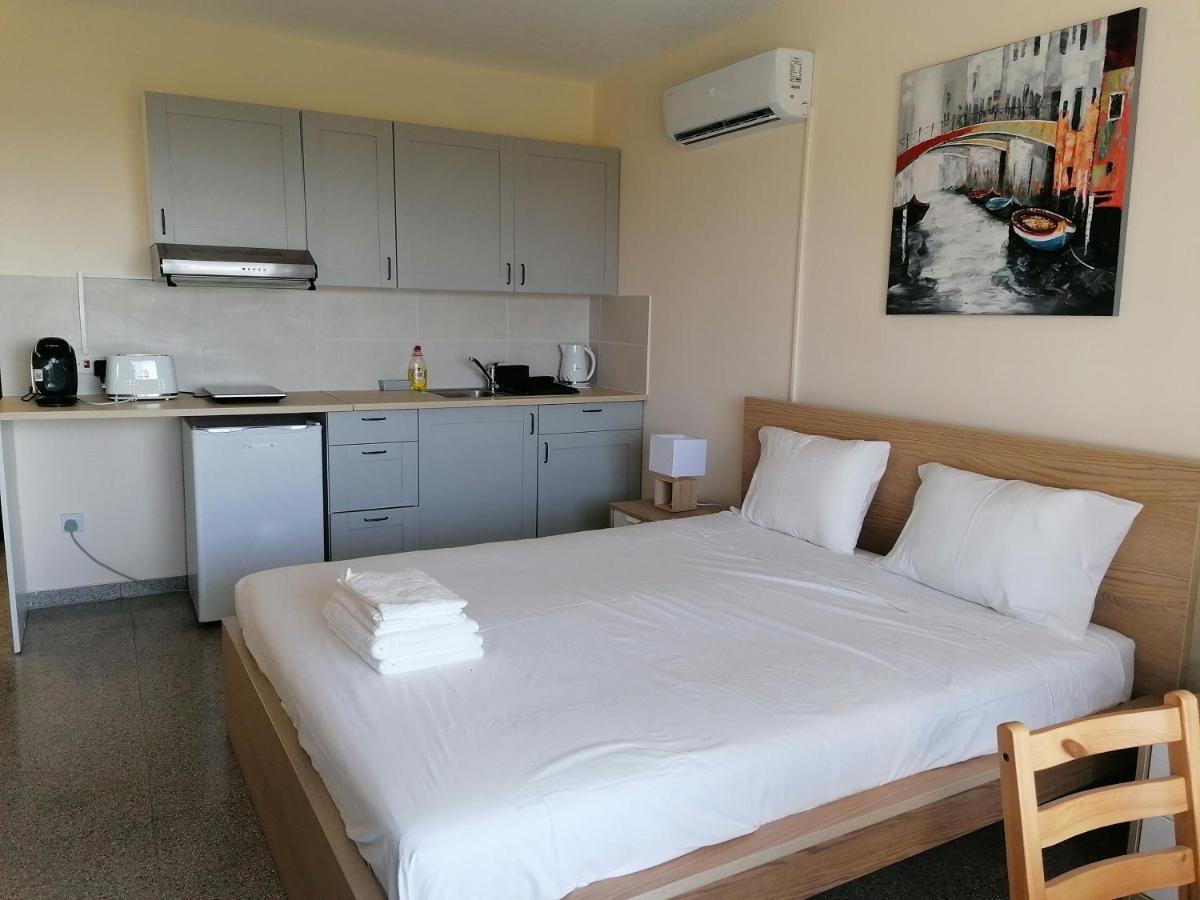 Pissouri Image Apartment Exterior foto
